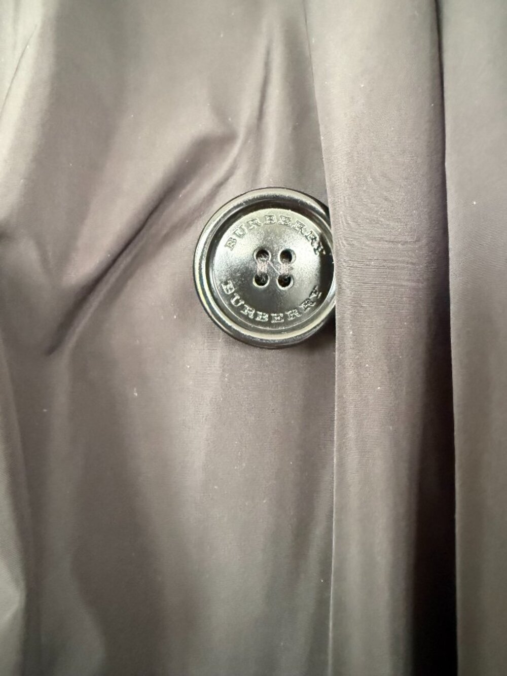 Women's Small Burberry Raincoat - Picture 3 of 4